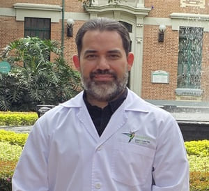 Carlos Campo Ternera - Neurólogo
